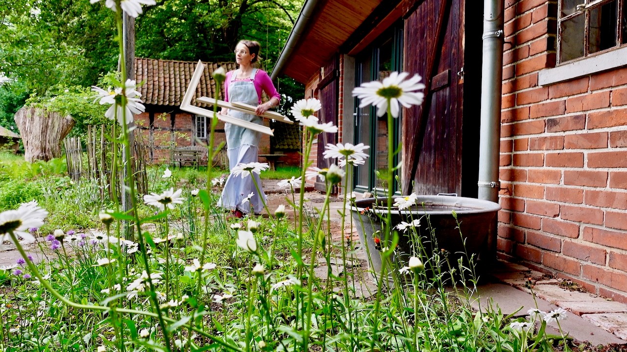 Cottage Garden Inspiration & Malerei mit Herz – Ein Vintage-Bilderrahmen erzählt Geschichte
