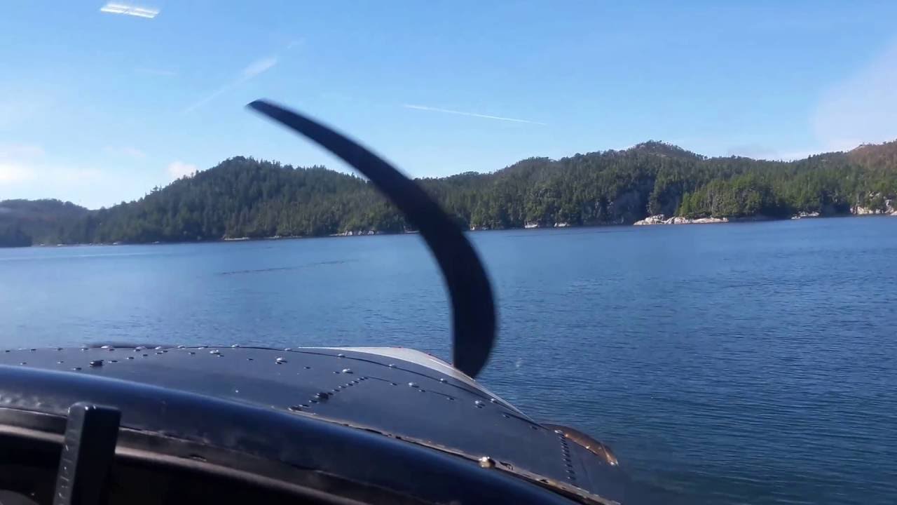 Starting & Taking-off a DHC-3 DeHavilland Otter Seaplane GE H80 Free Turbine Turboprop Engine