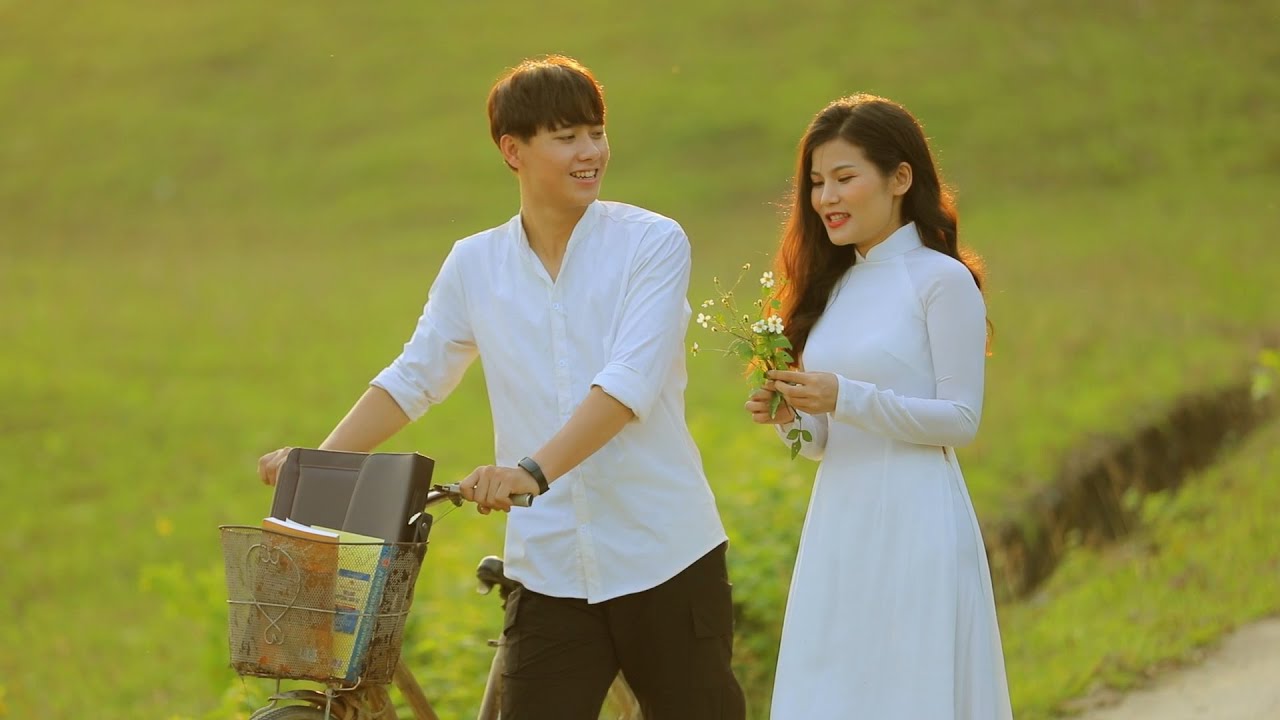 LỜI YÊU LẶNG THẦM - HOÀNG YẾN ( Official Music Video)