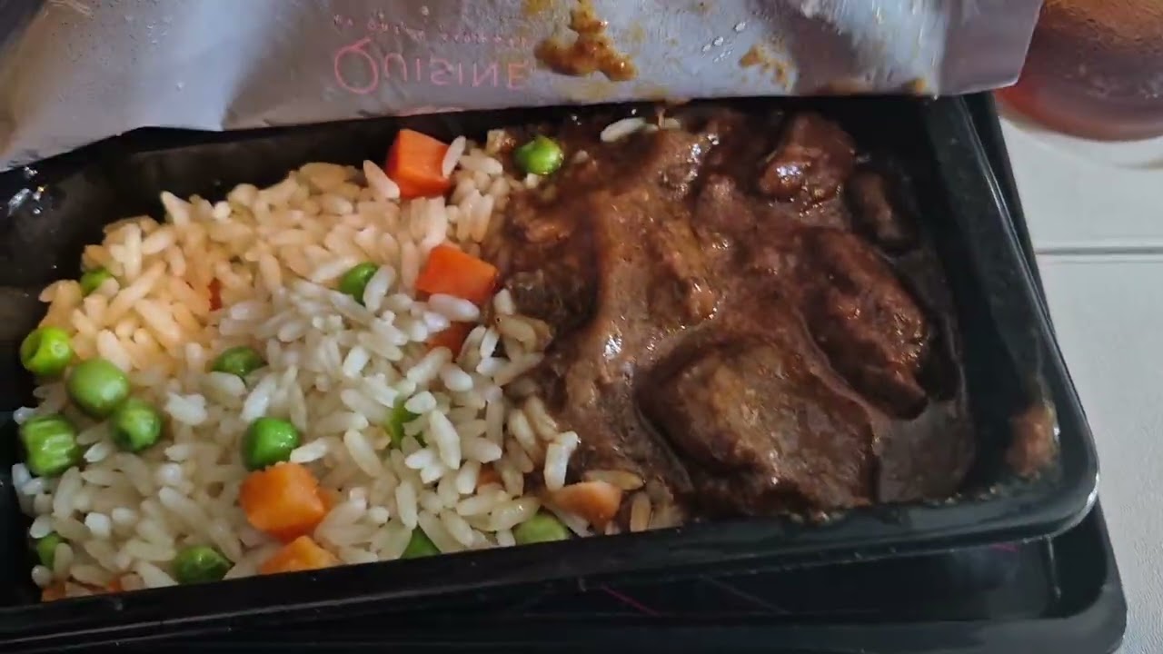 Qatar Airways Boeing 777-300, JFK to DOH January 2026