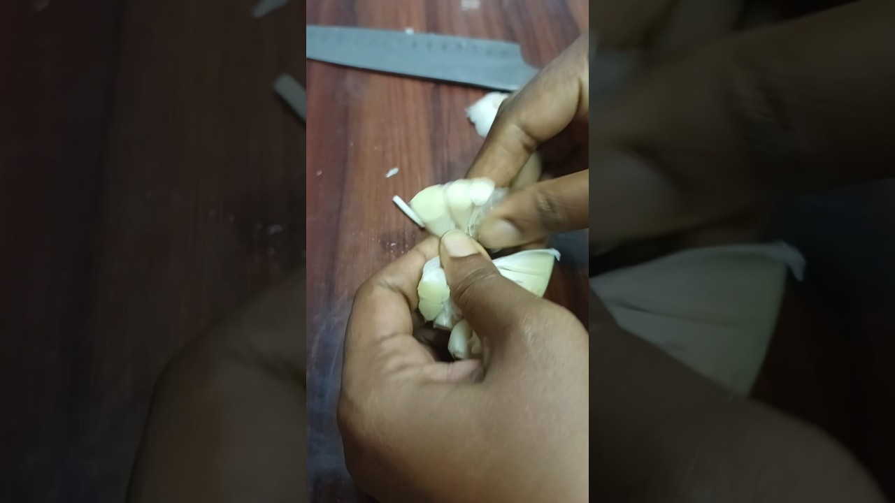 garlic peeling#shortsfeed #shortsviral #shortsvideo #tips