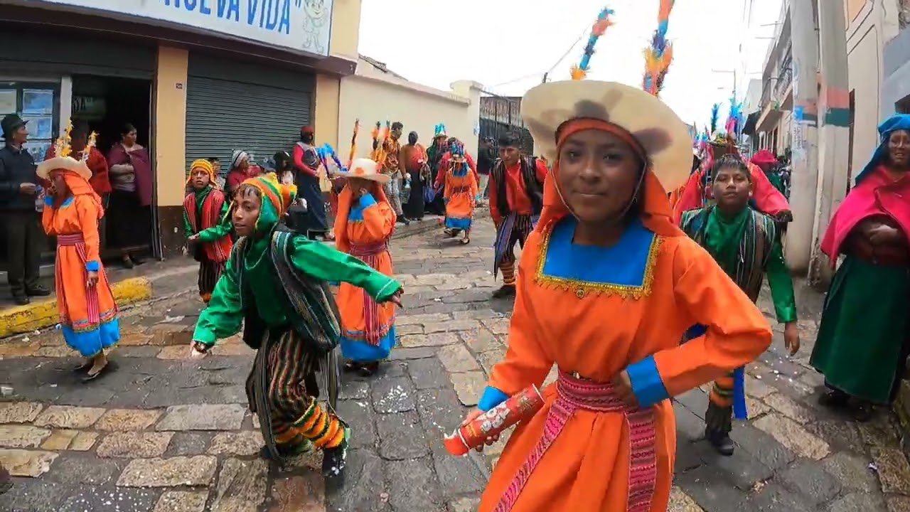 Carnavales de Guamote  desfiles