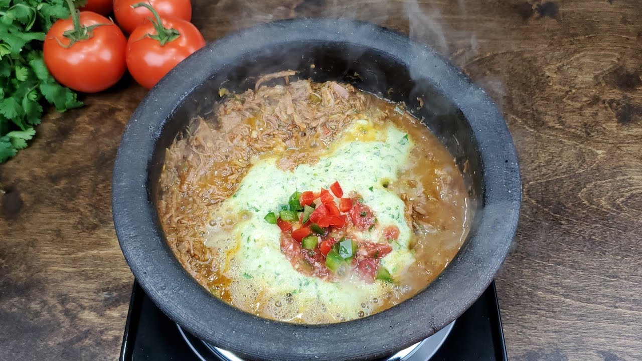 الفحسه اليمنيه نفس طريقه المطاعم وصفة اوعدكم رح تعجبكم.  Yemeni most favorite dish fahsa