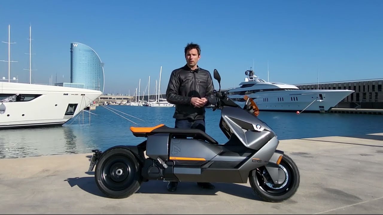 Essai vidéo du scooter électrique BMW CE-04