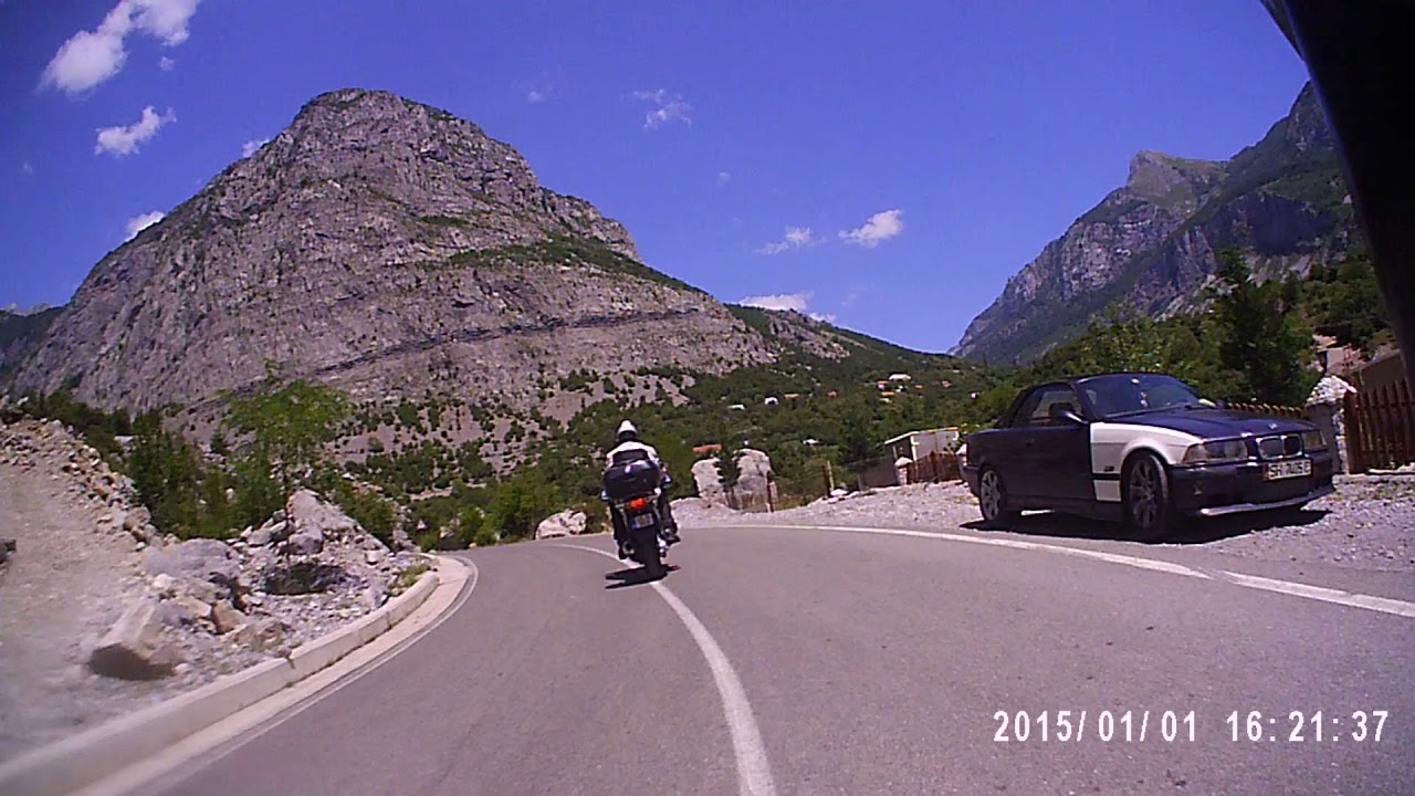 Motoros csavarg&aacute;s a Balk&aacute;non.