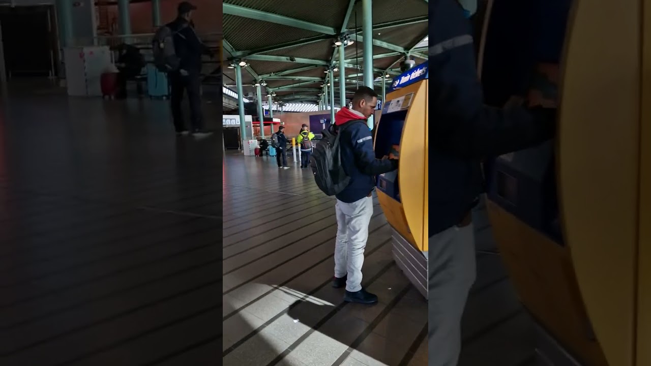 Amsterdam Schiphol  Airport Bilet nasıl alırım,şehre basil giderim