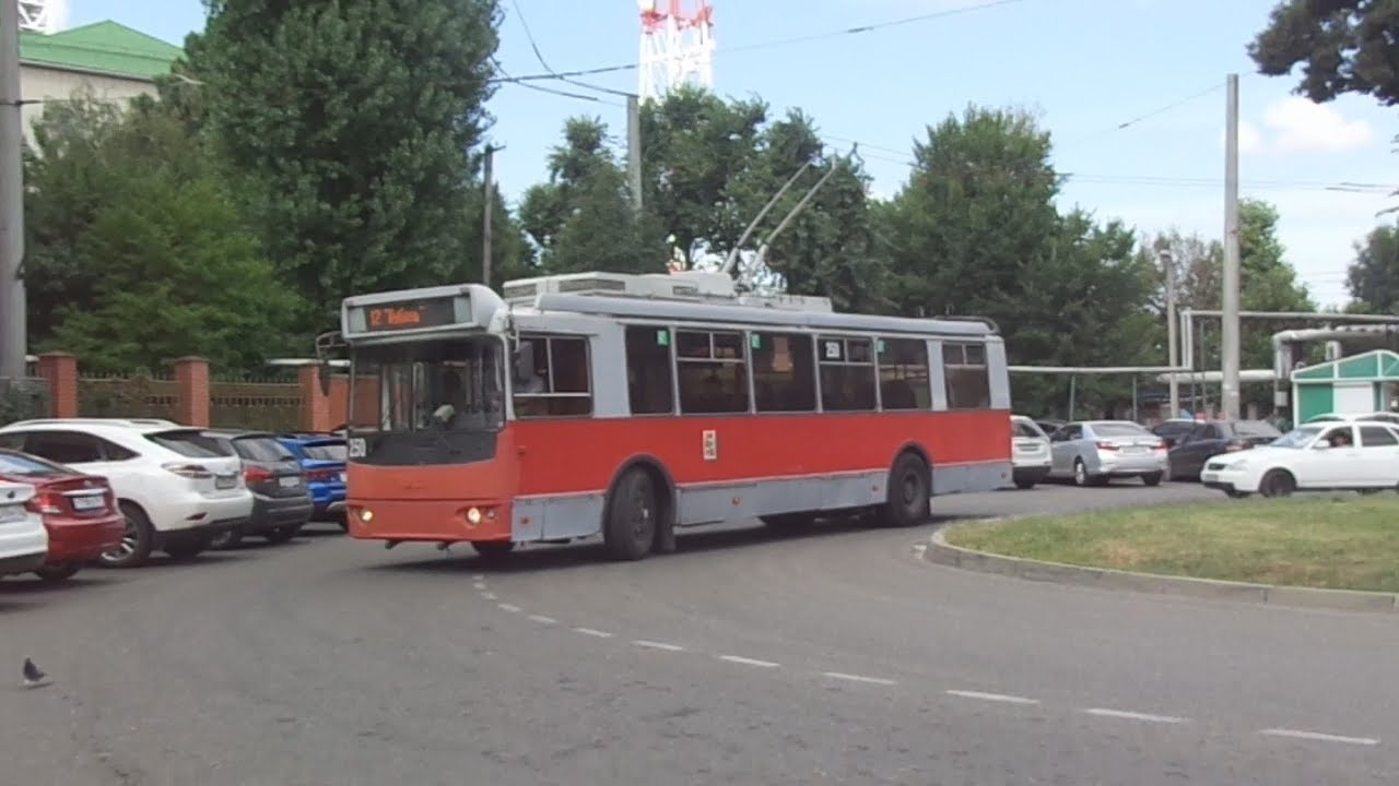 Троллейбус №12 (Краснодар). Стадион 