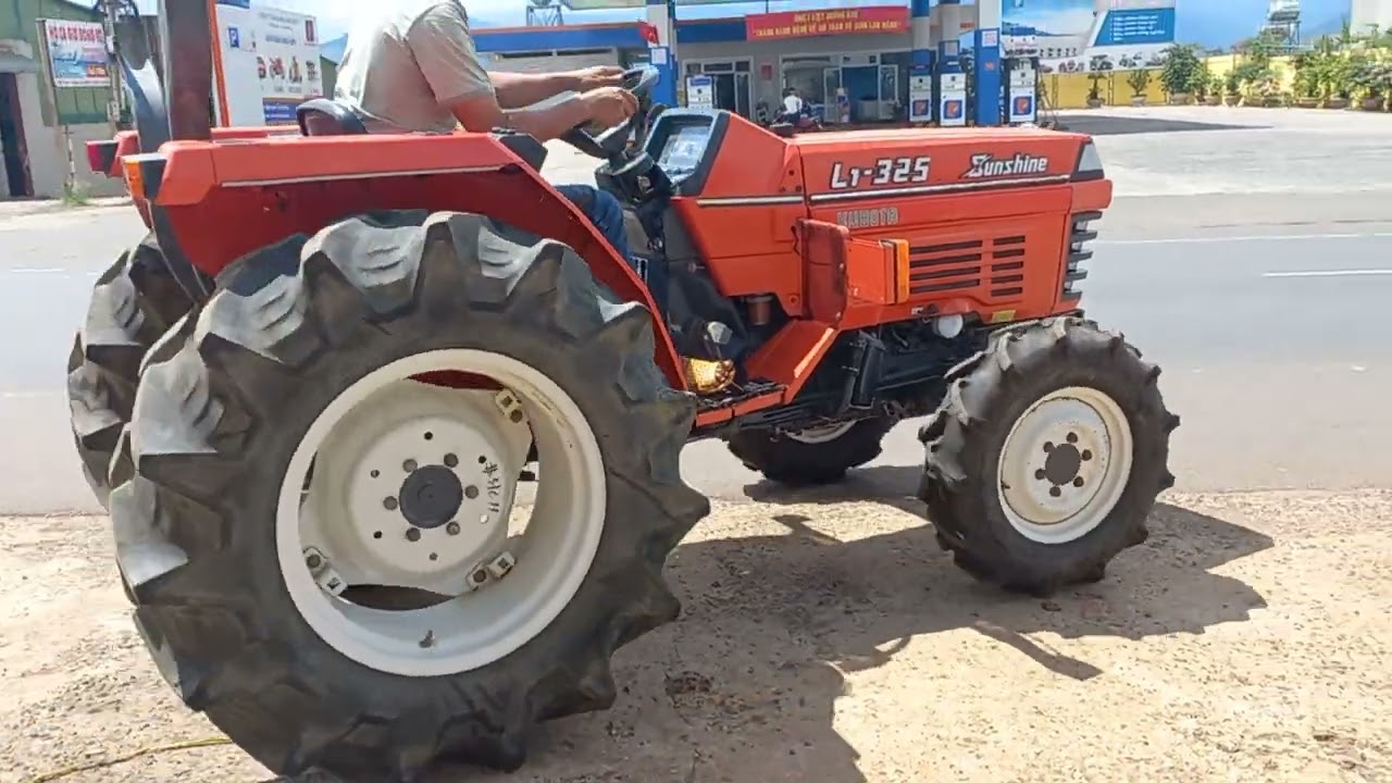 kubota bãi nhật l1 325 cực đẹp.số điện thoại trong phần mô tả video.