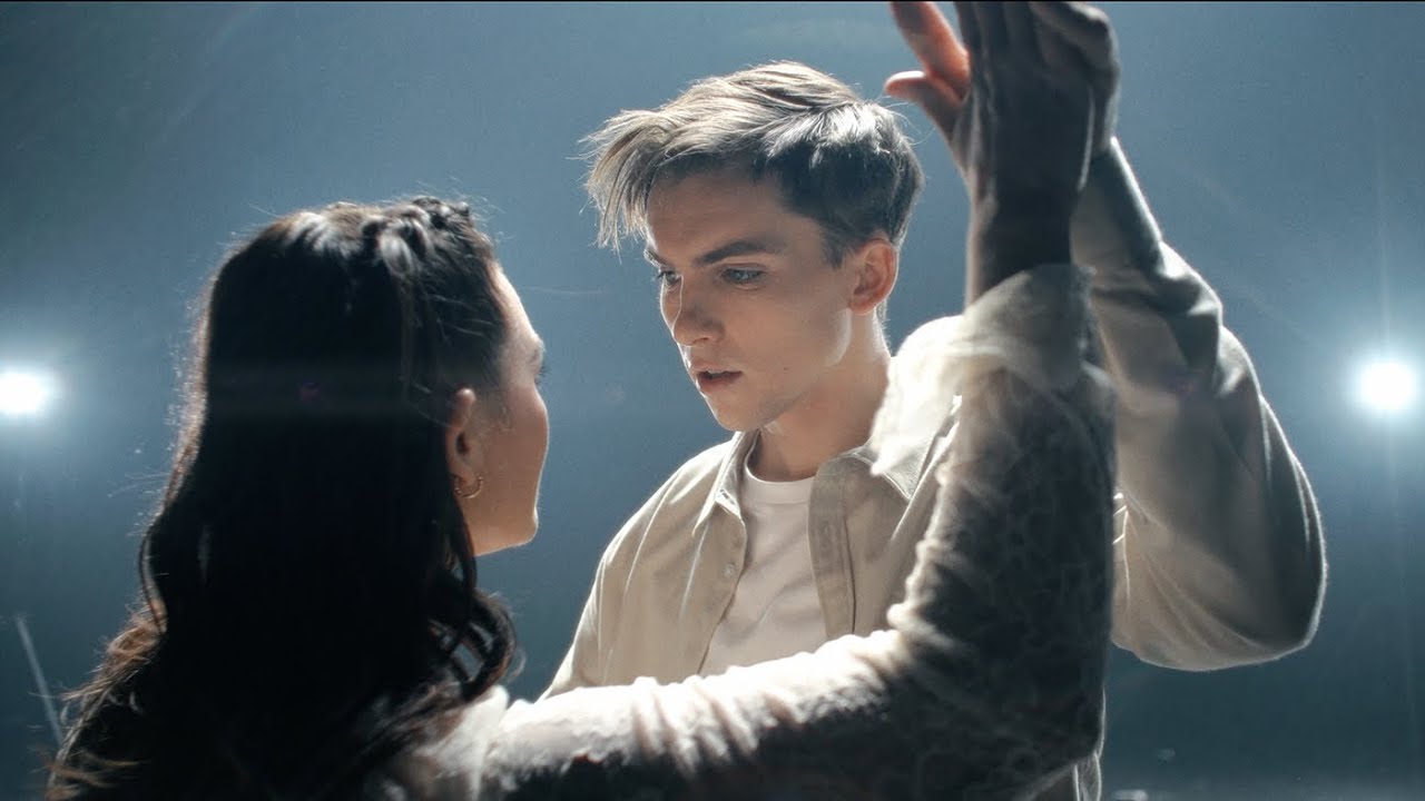 Ulrikke - Honestly (Dance performance video)