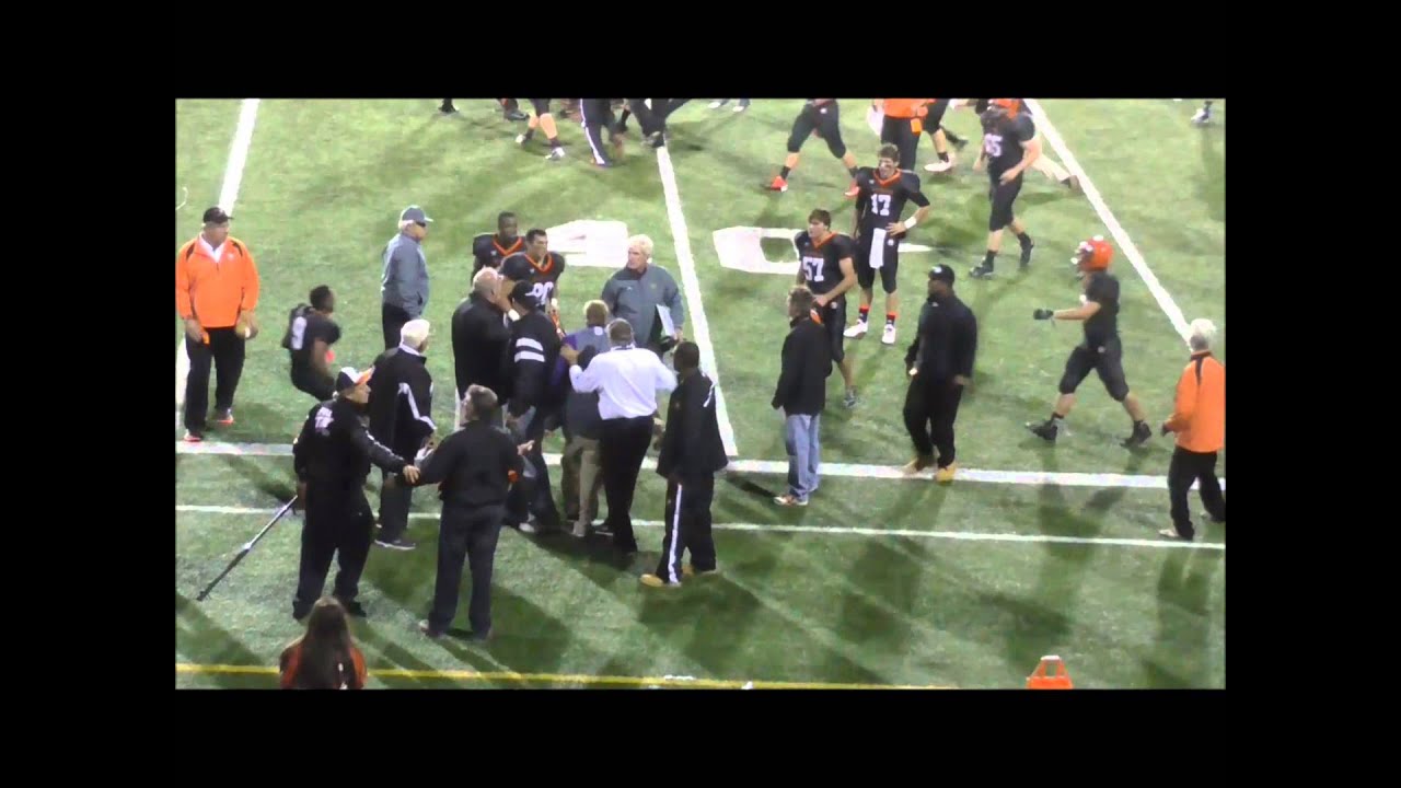 Controversial ending between Brother Rice (MI) and De LaSalle (MI) 2013