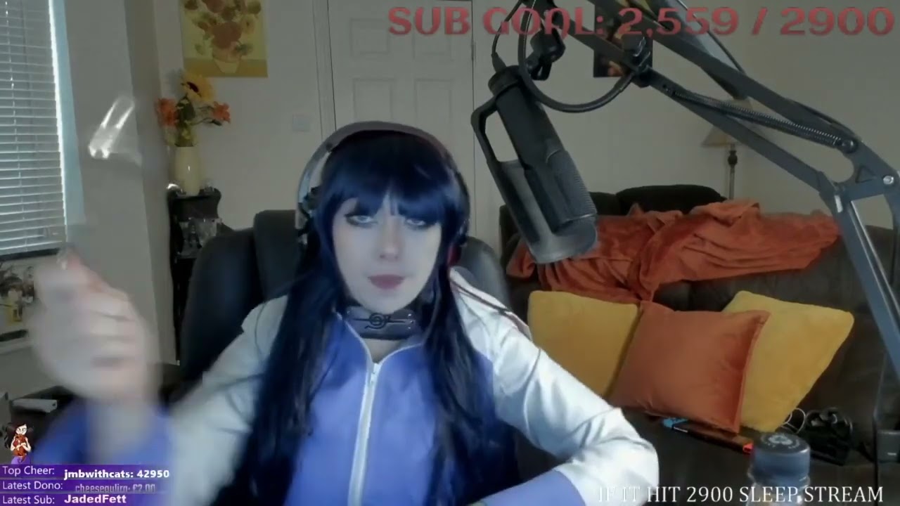 Minx got scared by light