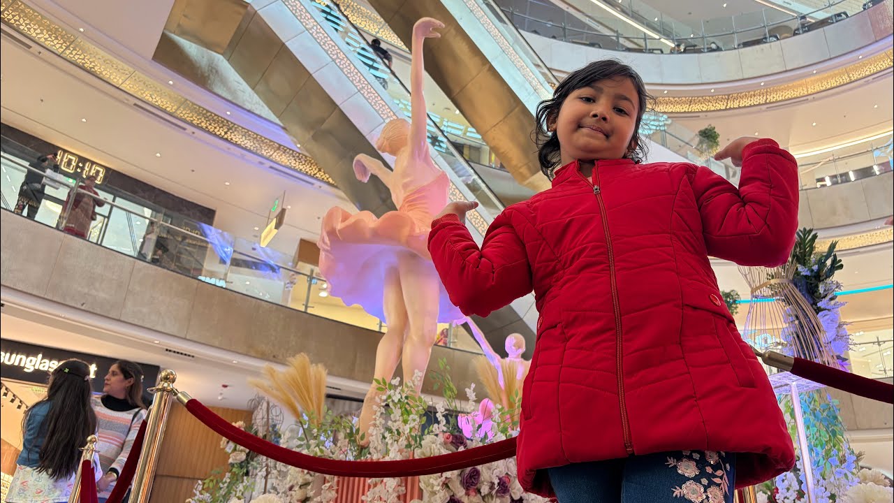 Unity One Elegante Mall in Delhi #mall #newmall #nsp #vlog