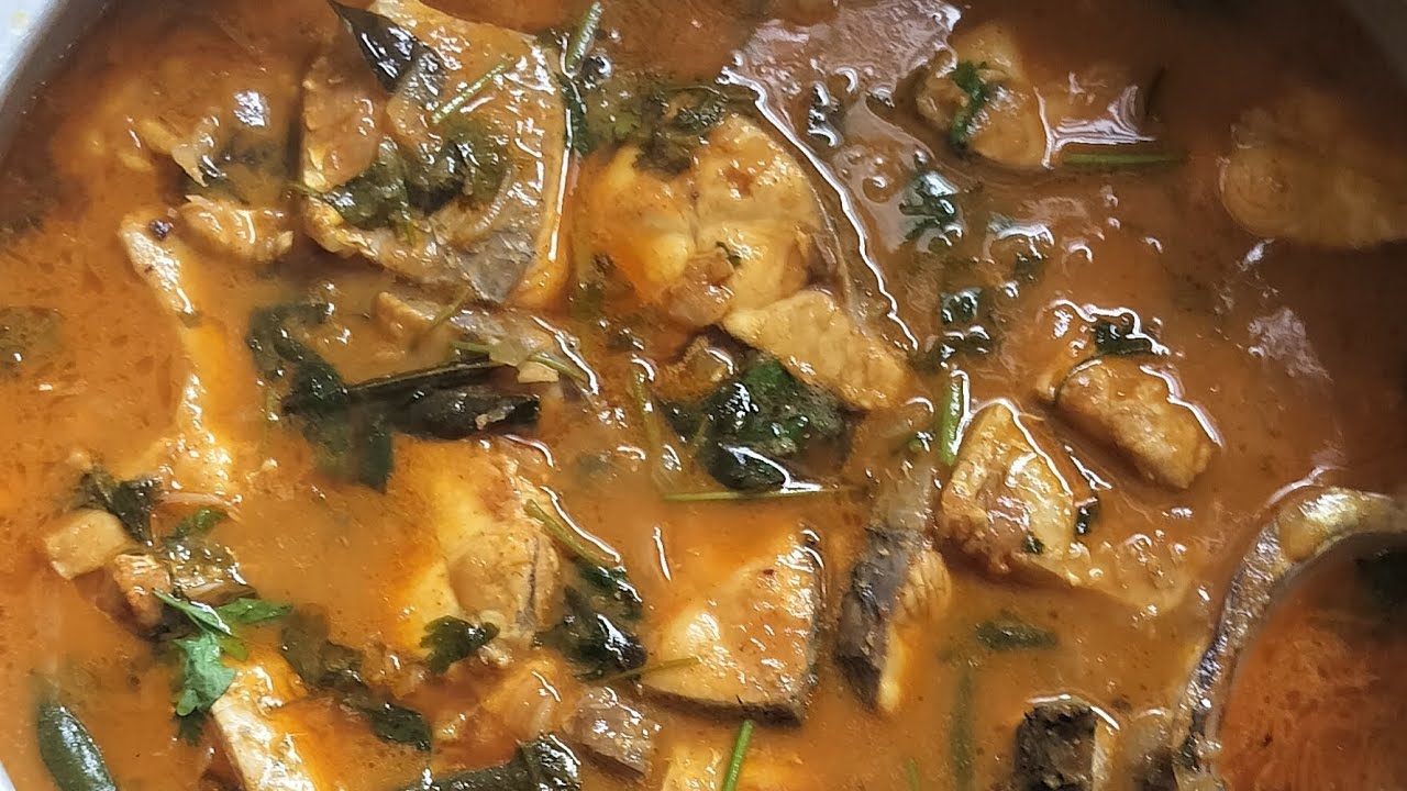 Yummiest 😋 Andhra style Fish Pulusu 🐠😋🤩 #cooking,#trending ,#famousshorts ,#viral