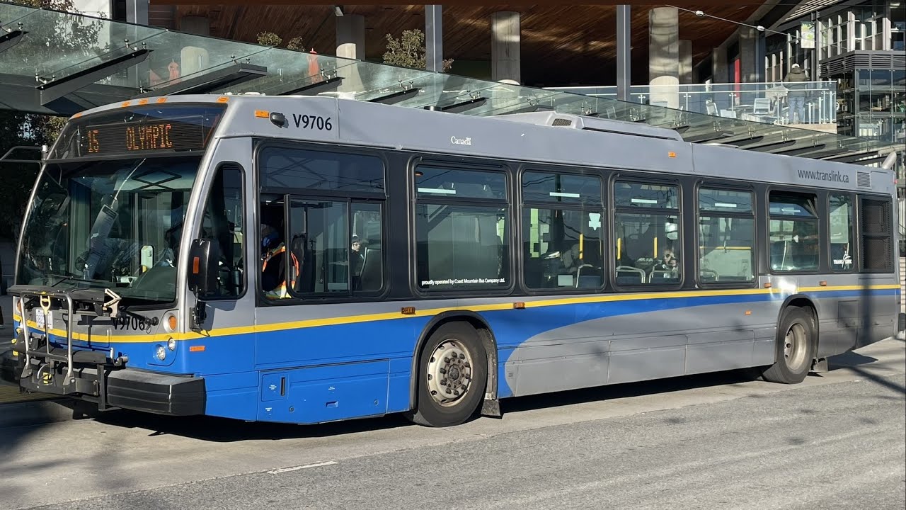 Translink Bus Route 10 | NB Marine Drive to W 10th Avenue 54826 (complete) - Nov 14, 2022