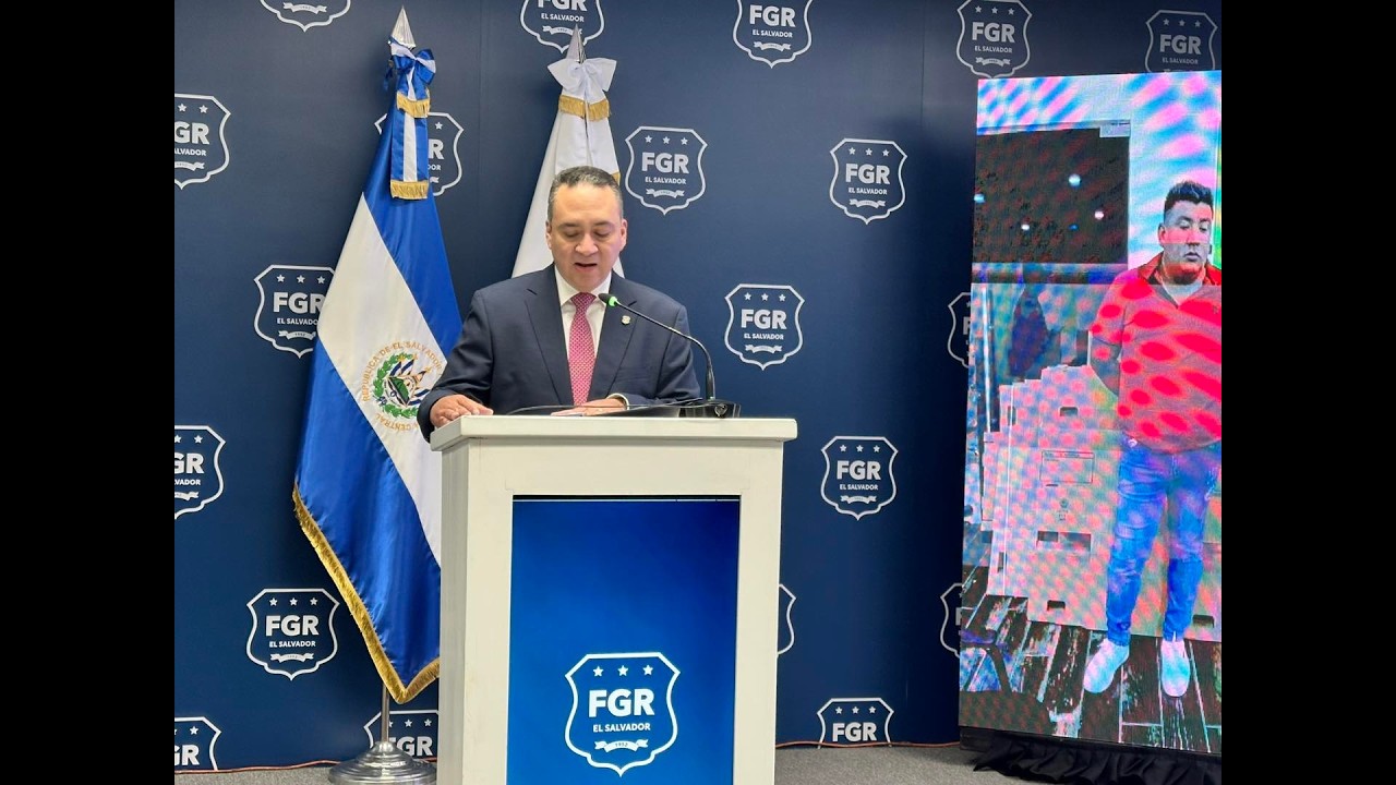 En vivo Fiscalia brinda detalles sobre la financiera Credicash de Chalatenango