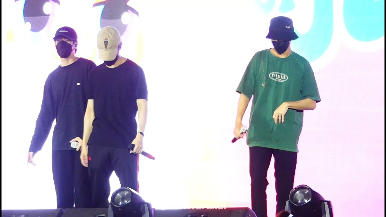 [FANCAM] บรรยากาศ Runthrough งาน Winter Wonderland 2021 “The Journey of Joy” | TRINITY | 30.12.2021