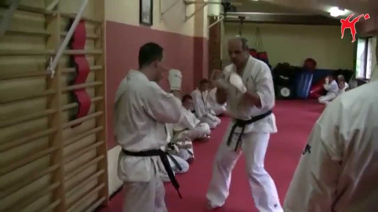 Kumite na treningu Kyokushin w Sosnowieckim Klubie Karate