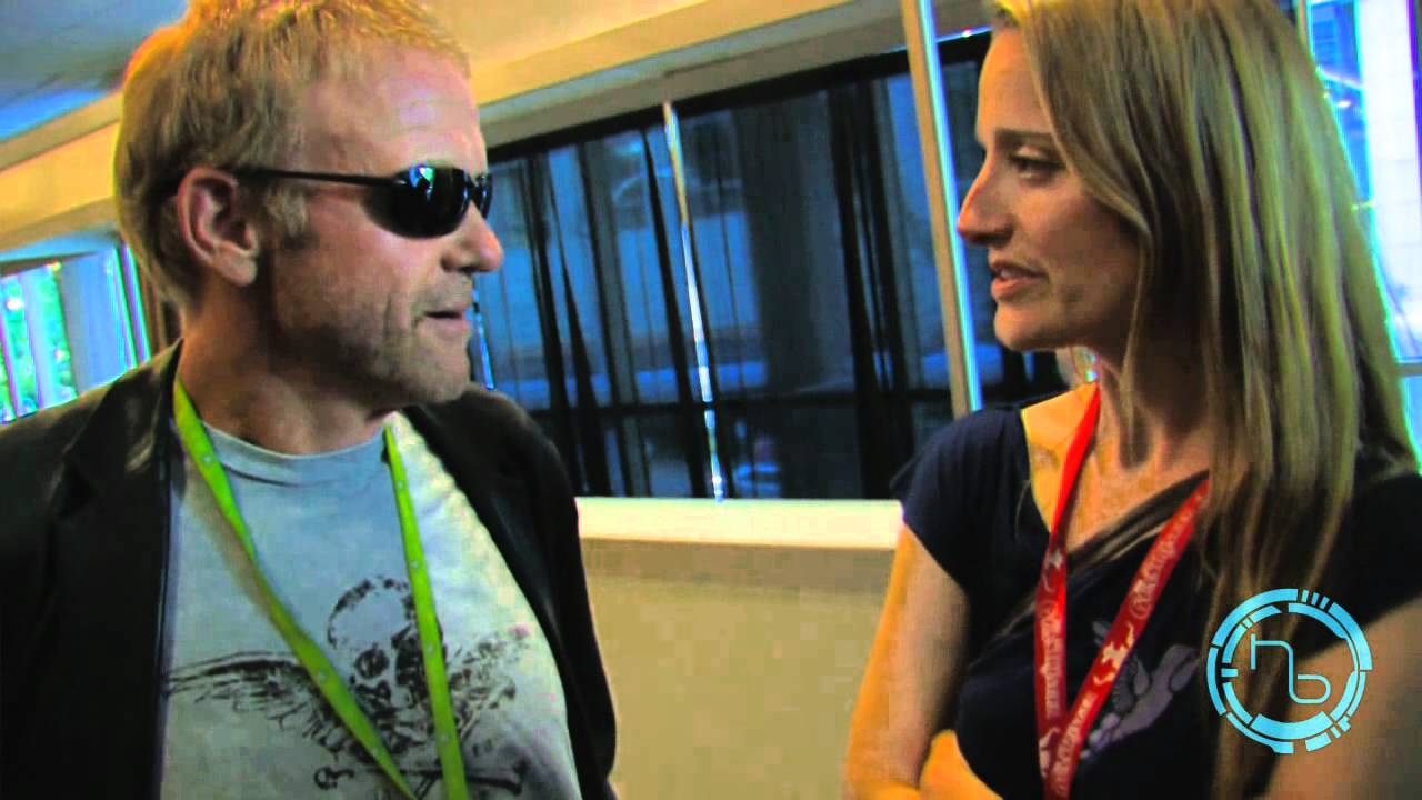 Halo Base at Halo Fest 2011 - Some fun with Marty O'Donnell, Master Chief & Cortana