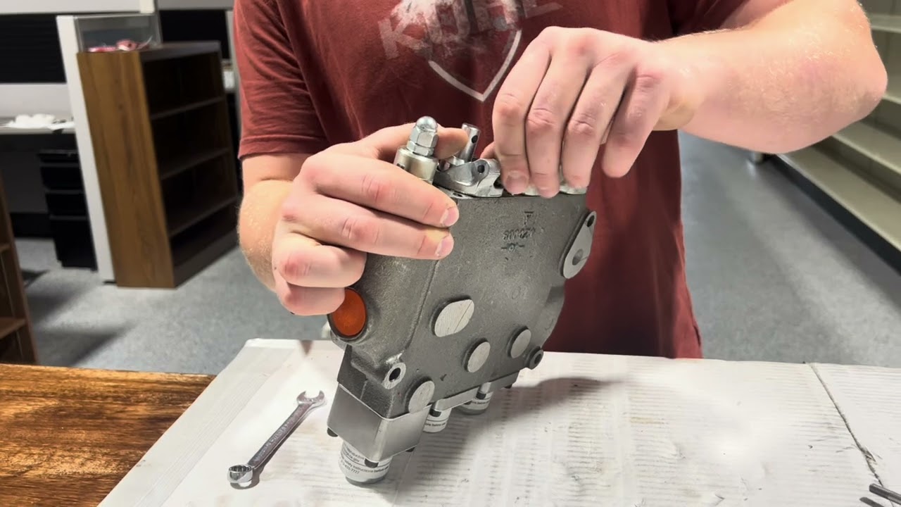 How To Connect a Cable to a Morse Style Joystick and a Cross Midmount Valve