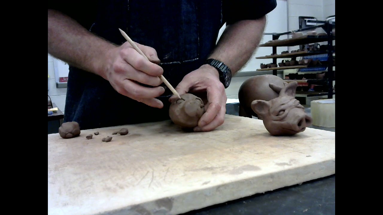 Making the pigs head