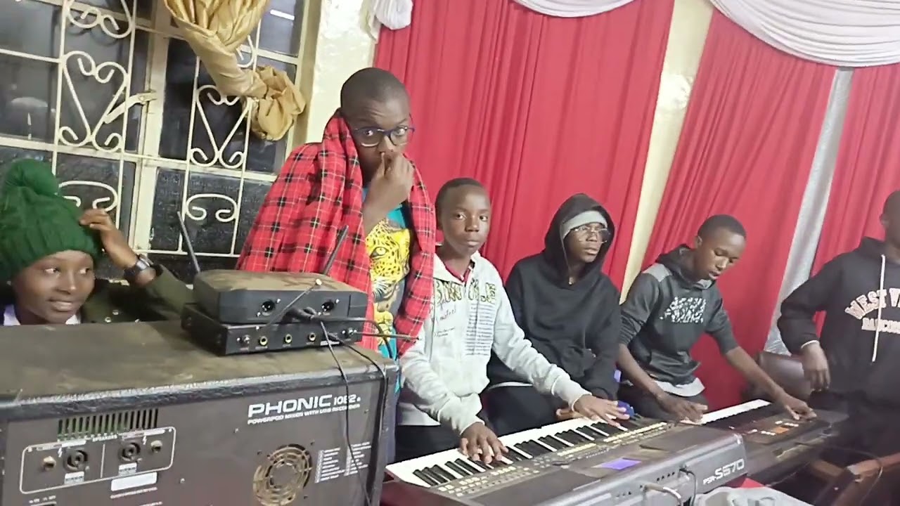 🔥🔥🔥 EXCITED BY THE SKILLS OF THIS KEYBOARD TEAM PERFORMANCE,ITS ON ANOTHER LEVEL