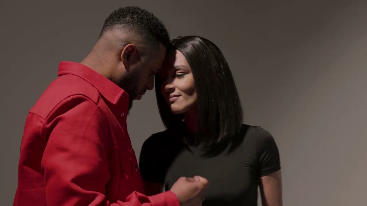 Axel Tony Feat Thayna - DIS-LE MOI