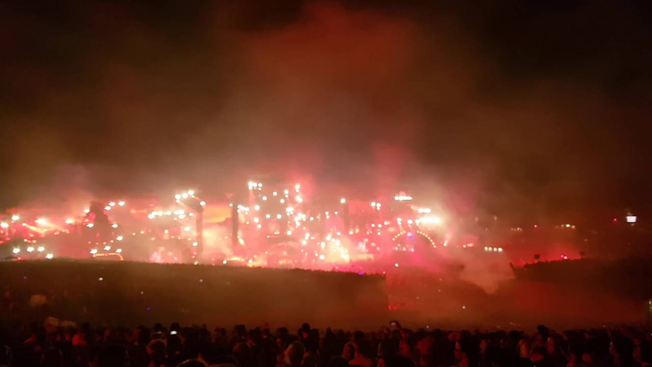 Dimitri Vegas like Mike Tomorrowland 2016