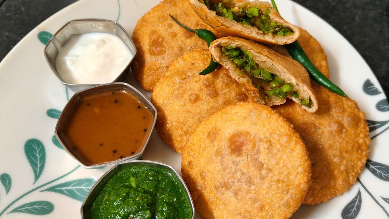 सर्दियाँ में बनाये गरमागरम मटर की कचौरी | Winter Special Pea Kachori | Kachori Recipe | मटर की कचौरी