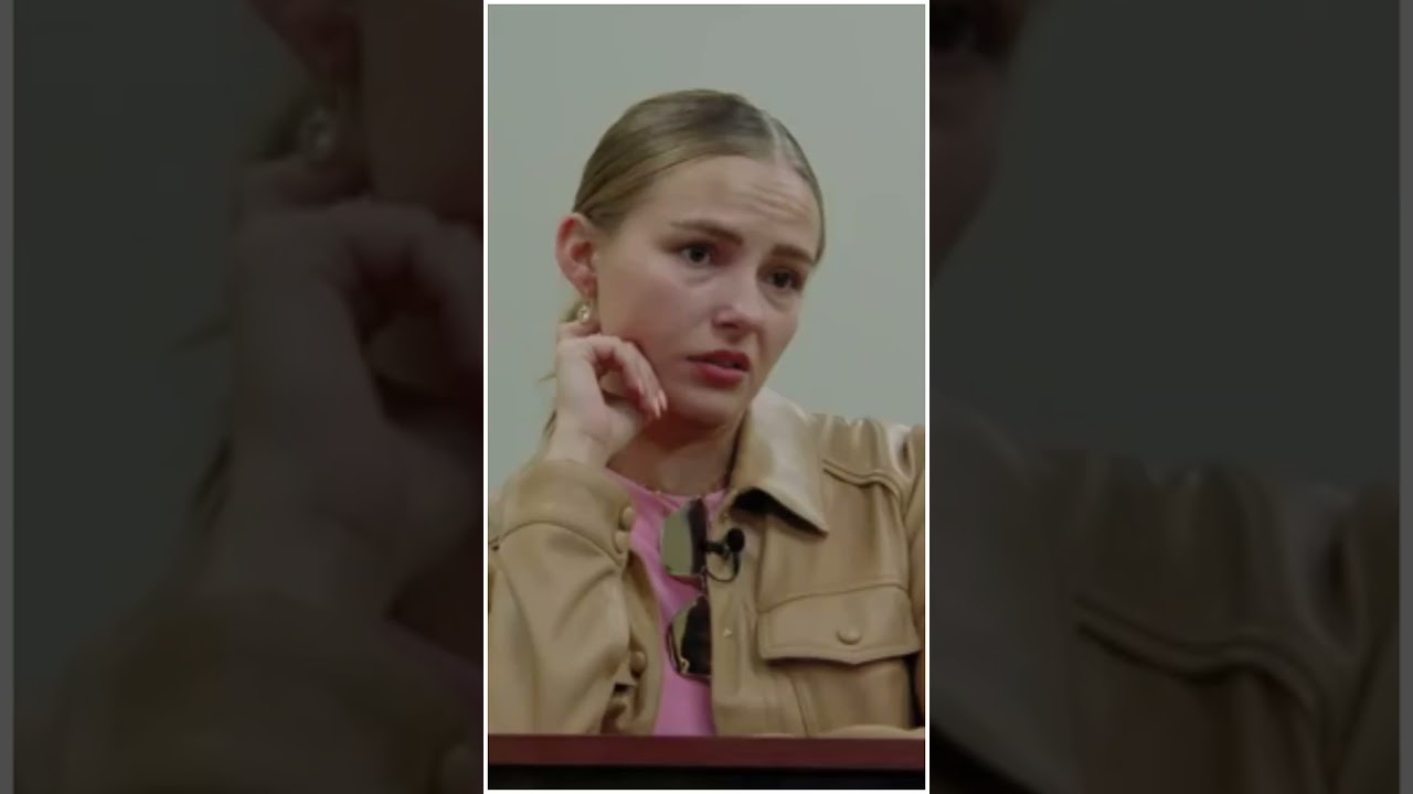 Judge THREATENS to Throw His Gavel After Woman Won't Put Her Phone Away 😳 #courtroomdrama