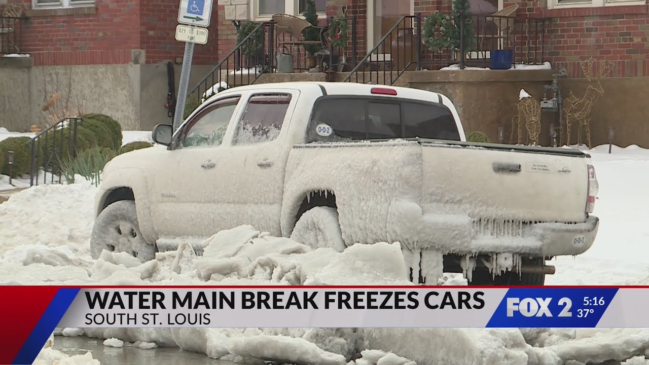 Water main break freezes cars in south STL neighborhood