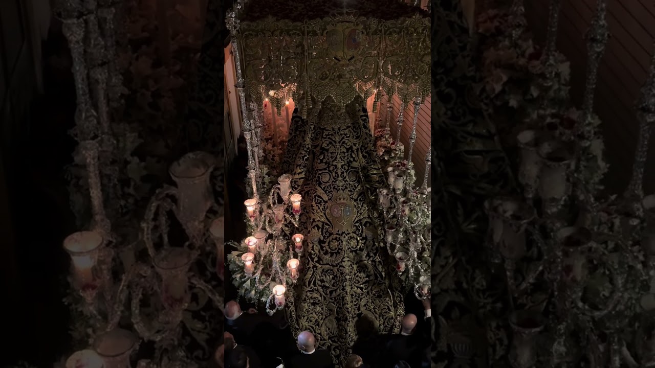 Esperanza de Triana en Pelay Correa 11. Magna de vuelta