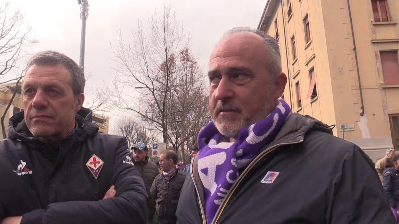 Morte Astori, i tifosi insieme allo stadio Franchi: "Oggi non è una partita di calcio"