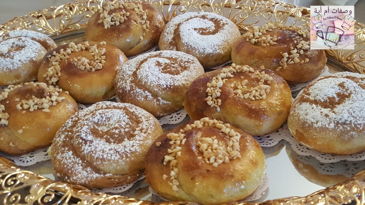 أروع محينشات بالكفة بعجينة رغايف بمذاق بسطيلة الدجاج /petits pains escargots a la viande hachée