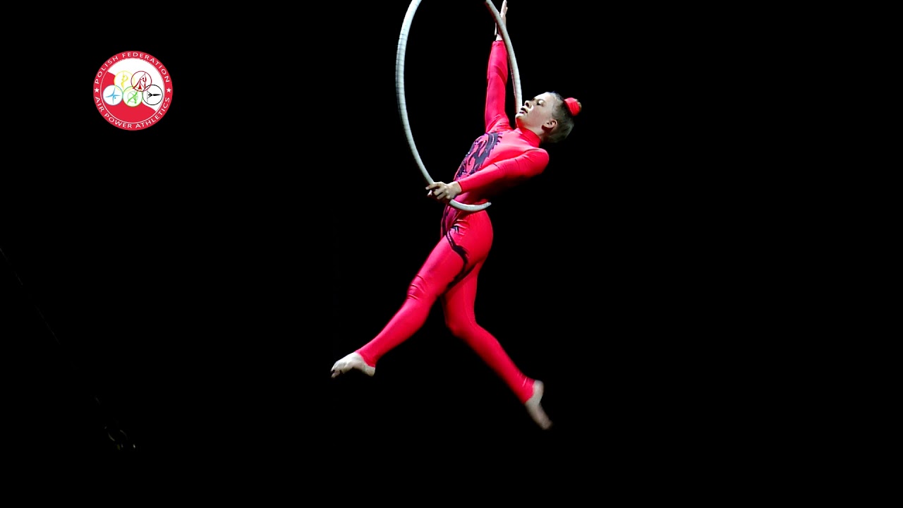 Kupczak Pola, MP Lublin, kat. aerial hoop 10-13, amator