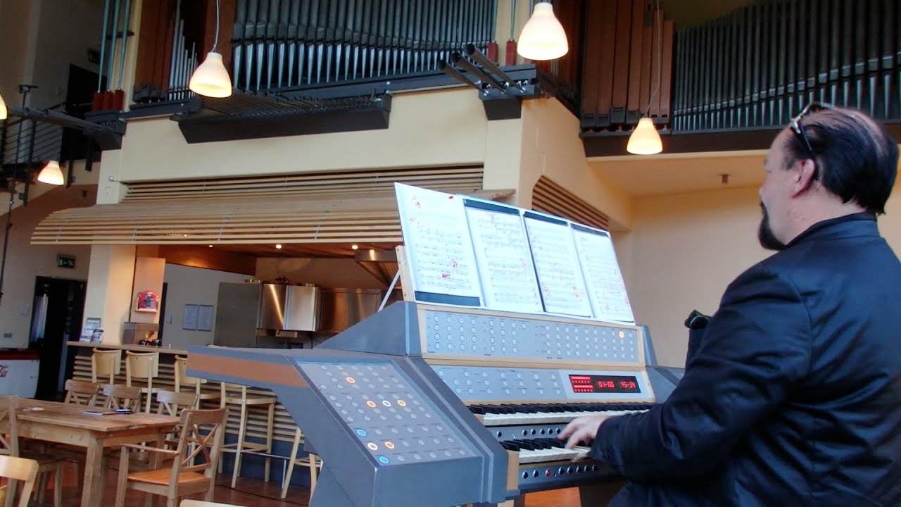 Kalevi Kiviniemi plays 