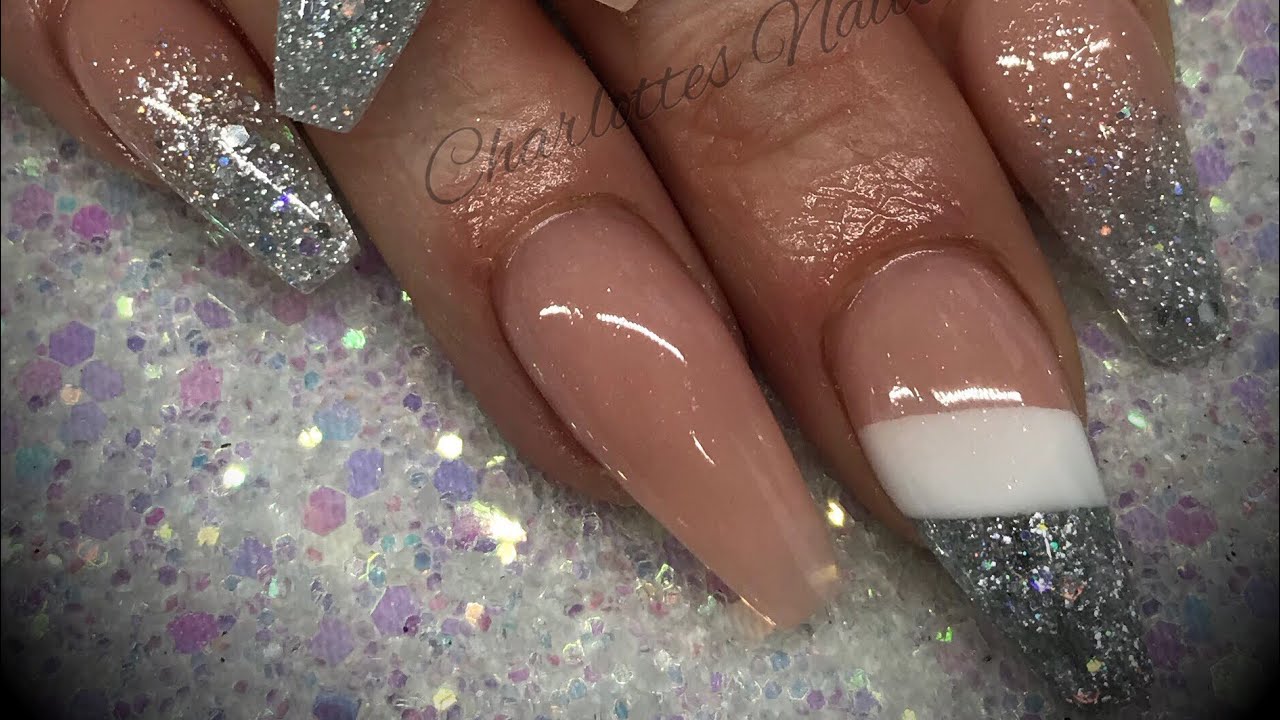 Acrylic nails - cutout design with glitter