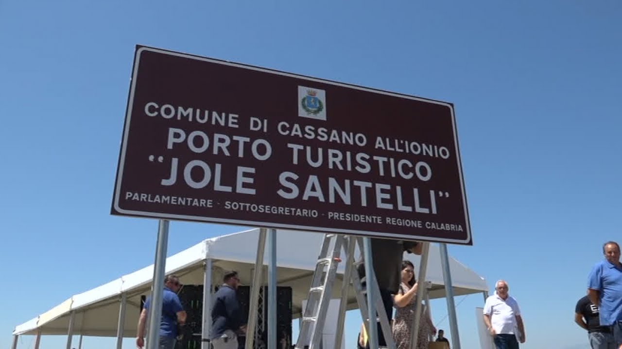 Intitolato a Jole Santelli il porto turistico dei Laghi di Sibari, in Calabria