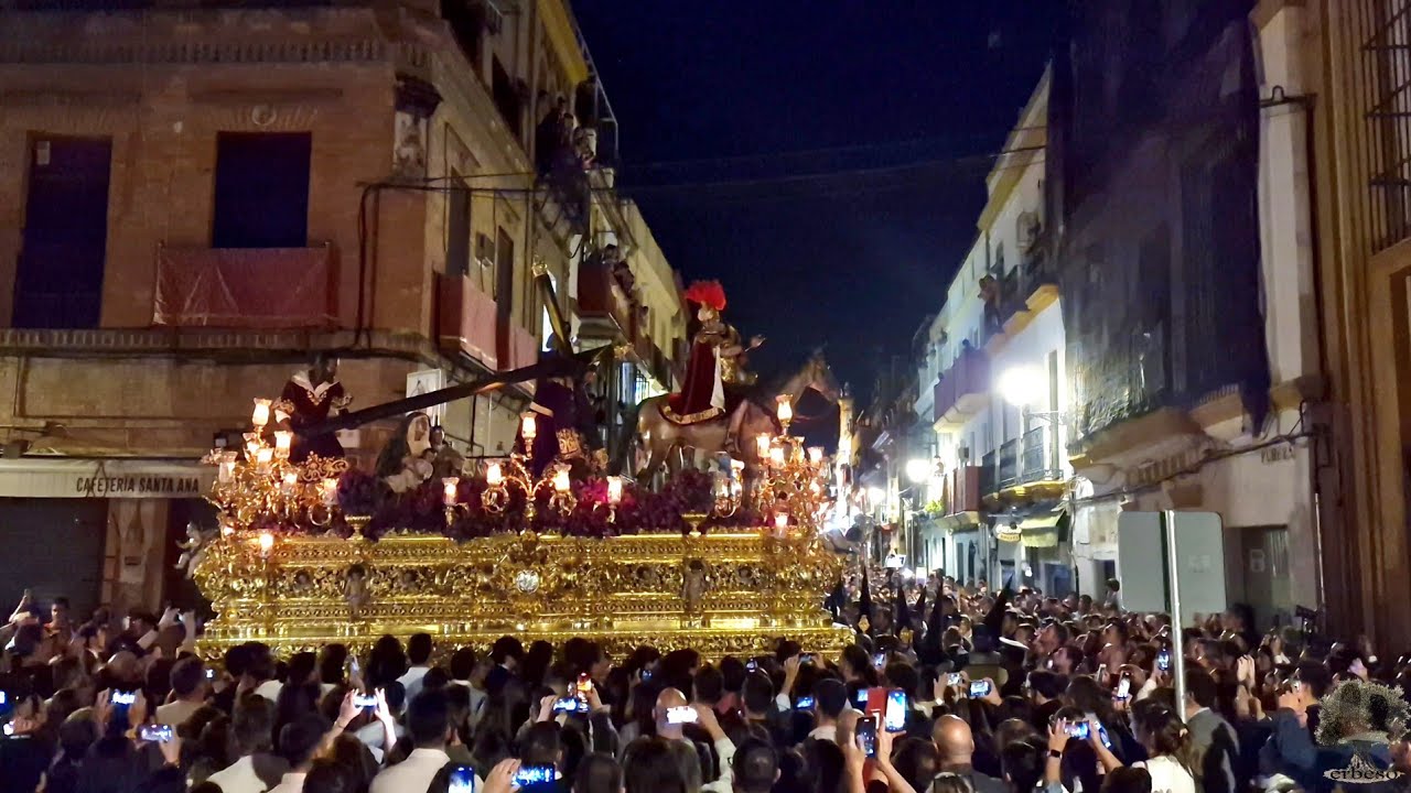 El misterio de las Tres Caídas de Triana en Pureza -Santo Entierro Grande- El Recuerdo del Costalero