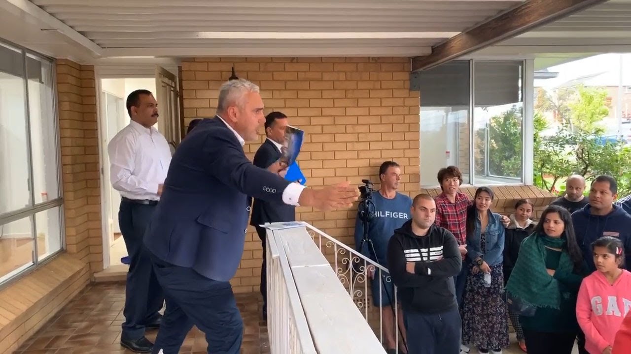Massive Crowd at Baulkham Hills Auction