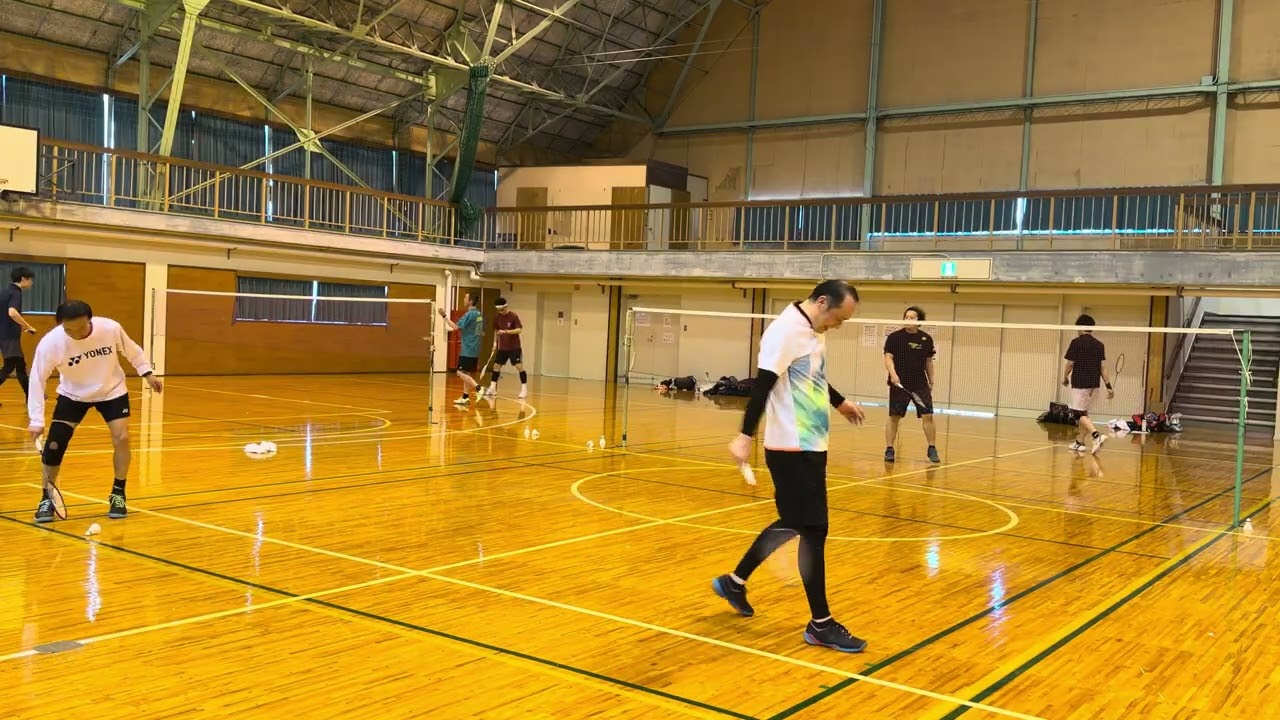 東青山練習会　パパダブルス🆚若手ダブルス