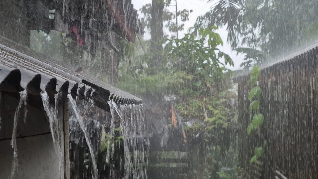 СУПЕР сильные звуки дождя 🌧️ Быстро засыпайте | Невероятно громкий шум дождя
