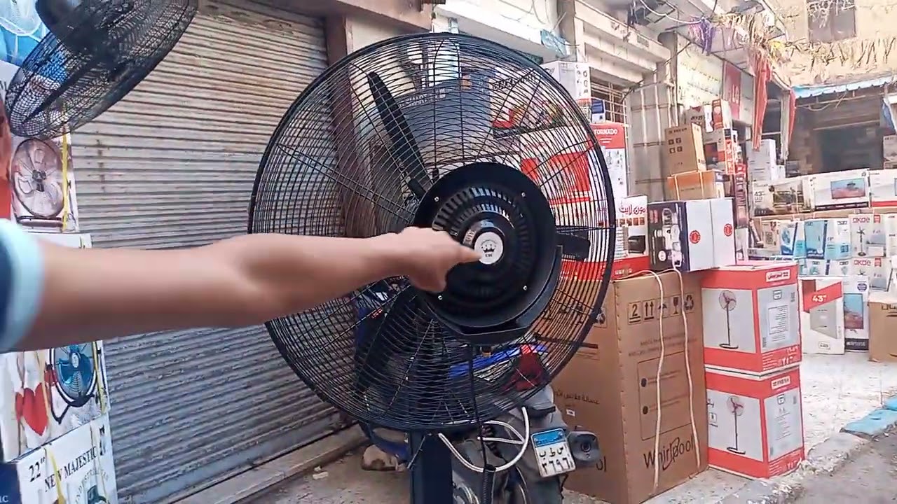 اكتشاف بديل التكييف😎 مراوح جديده جامده جدا😍بترش معطر وبتلف ٣٦٠درجه  /للشقق والمطاعم والكافيهات 👍🥰