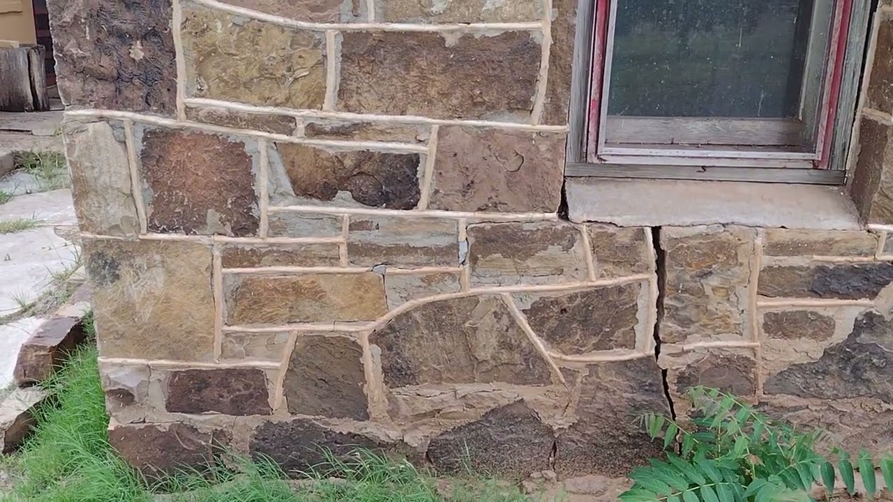 How to tell old stone work from 20th century work