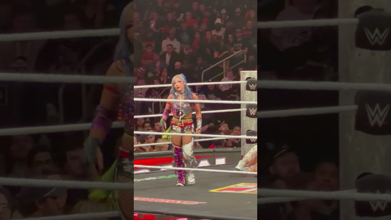 day 32 of posting WWE Kairi Sane till she wins gold #wwe #pushkairi #iyosky