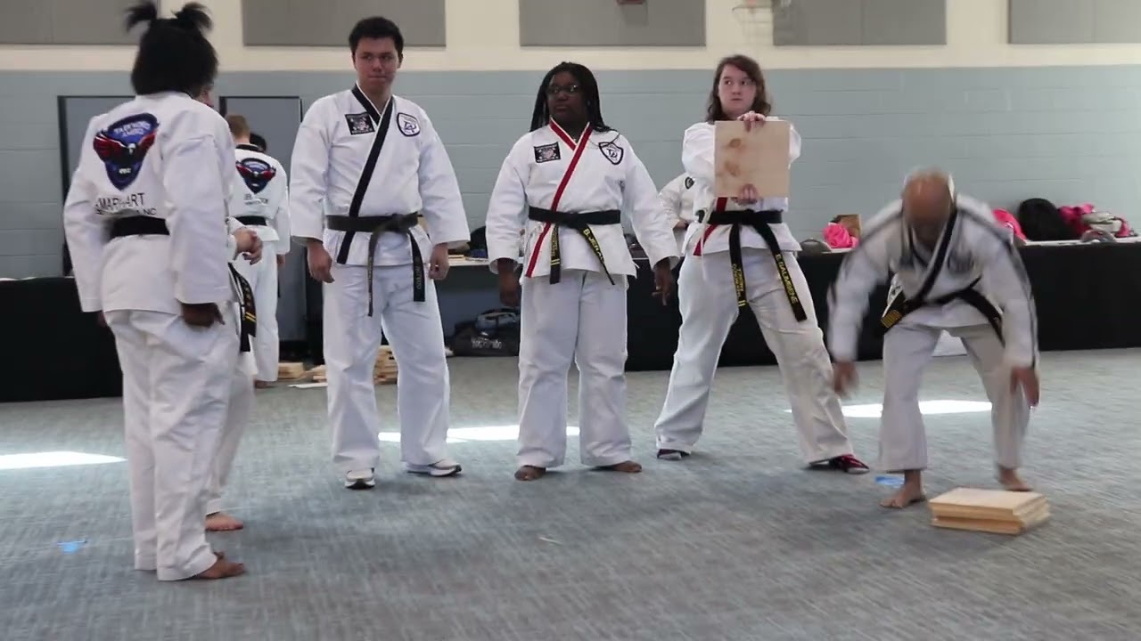 8th degree Grandmaster Phuoc Dang Taekwondo demonstration, Winston-Salem NC