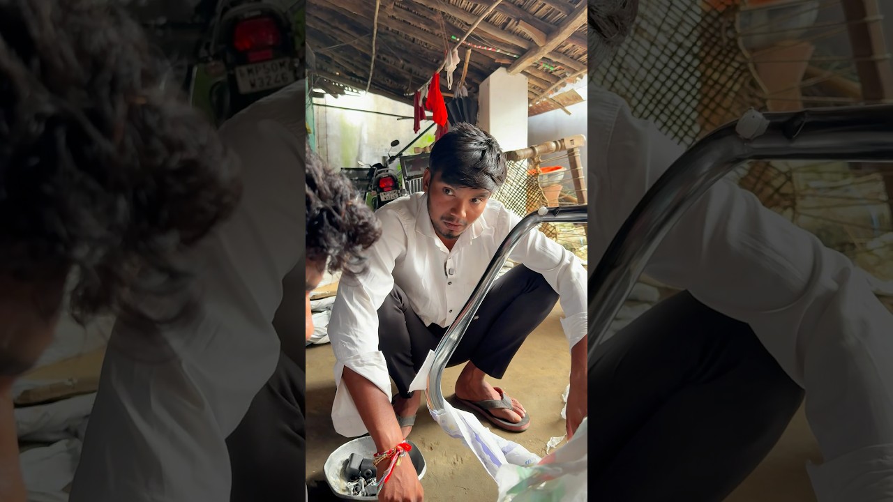 Dikhtach rheta kya #funny #comedy #harshpushptode #gaon #videoshooting #bihaindthescenes #kisan