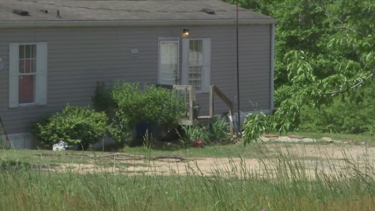 One dead, one severely injured in Rhea County stabbing on Thursday