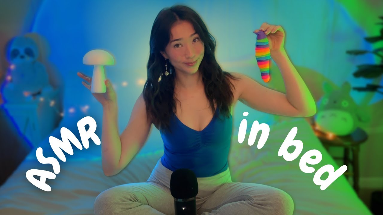 ASMR in Bed 🛌 (collarbone tapping, mushroom tapping, rainbow slug, rambling)