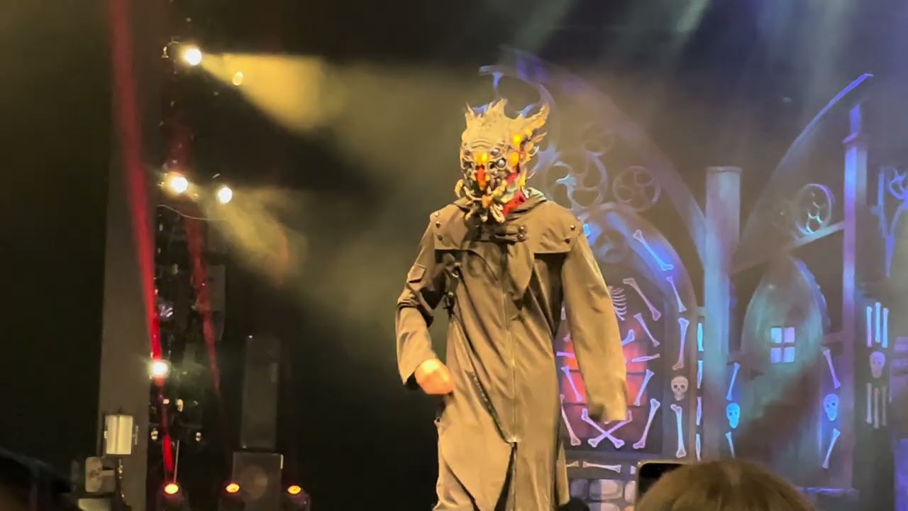 Howl O Scream Sea World Full Fashion Show 2025 Introducing Havoc
