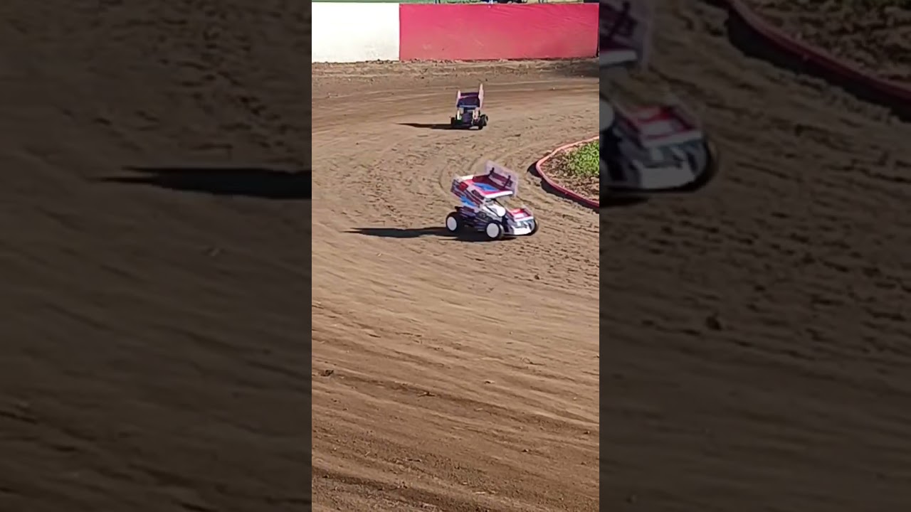 OPEN SPRINT!! Turn 2 Heat race ACTION!! at Cedar Bluff RC Raceway!! #shorts #rcdirtoval #dirttrack